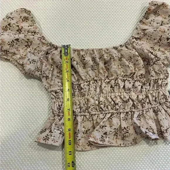 ✨NWT Moa Moa XS Smocked Y2K Ruffle Crop Top Puff Short Sleeve Floral Babydoll - Picture 4 of 7